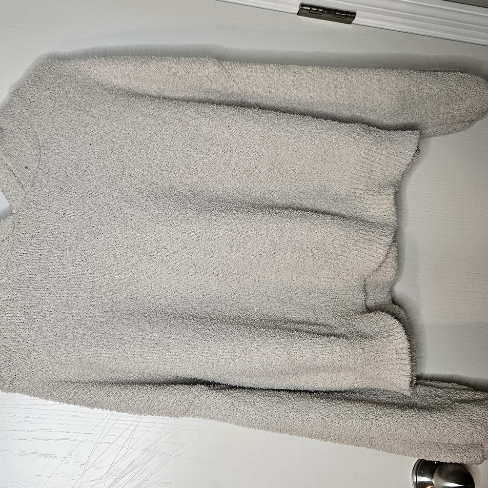 Sincerely Jules Gray Crewneck Sweater Classic Soft Knit